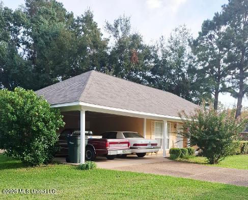 106 Travis Drive Property Photo 12