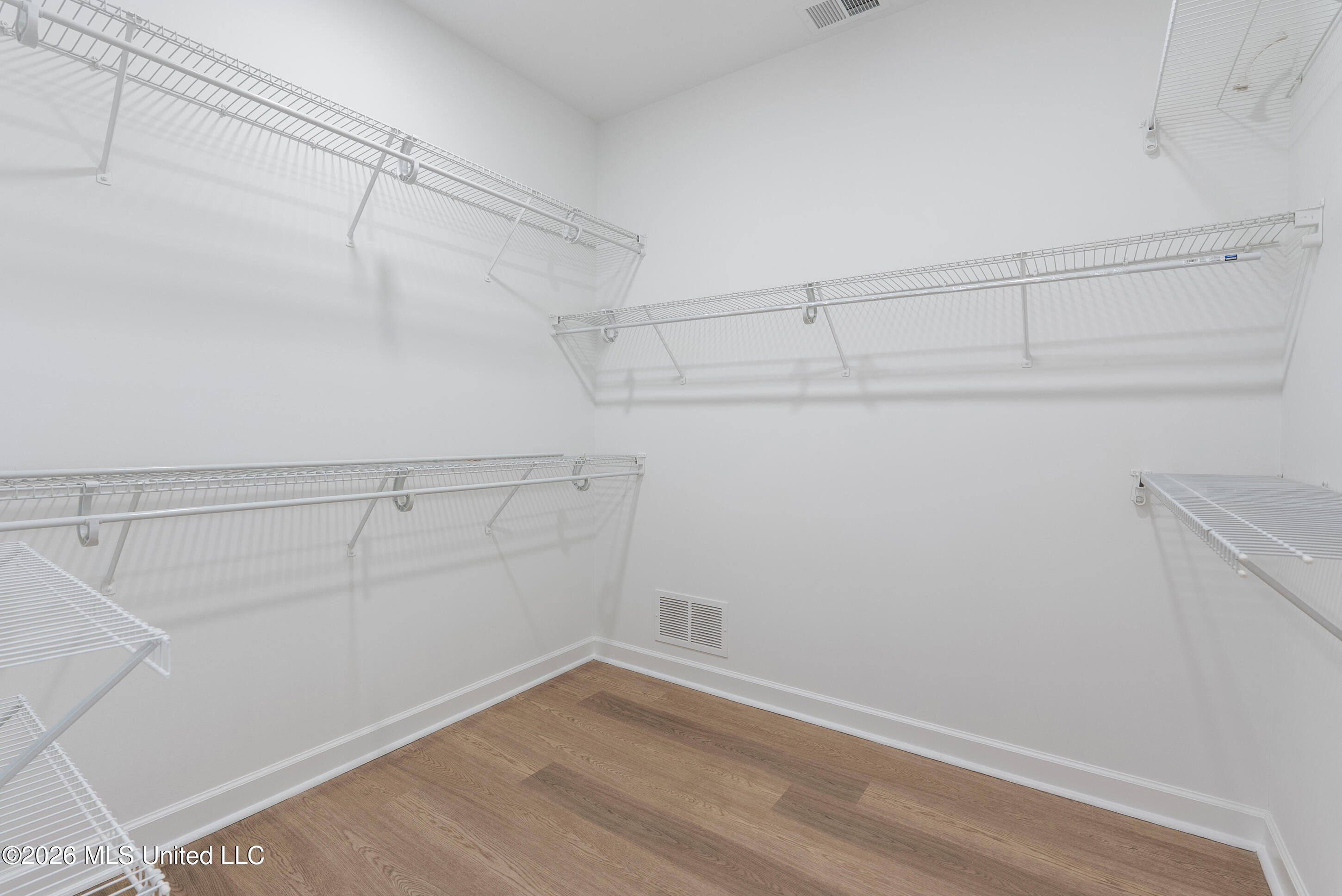 4264 Genevieve Drive Property Photo 25