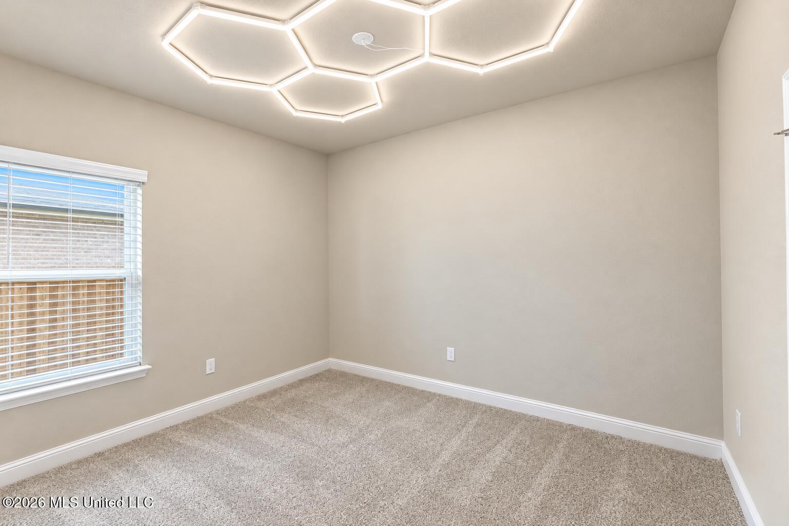 5356 Leeds Lane Property Photo 12