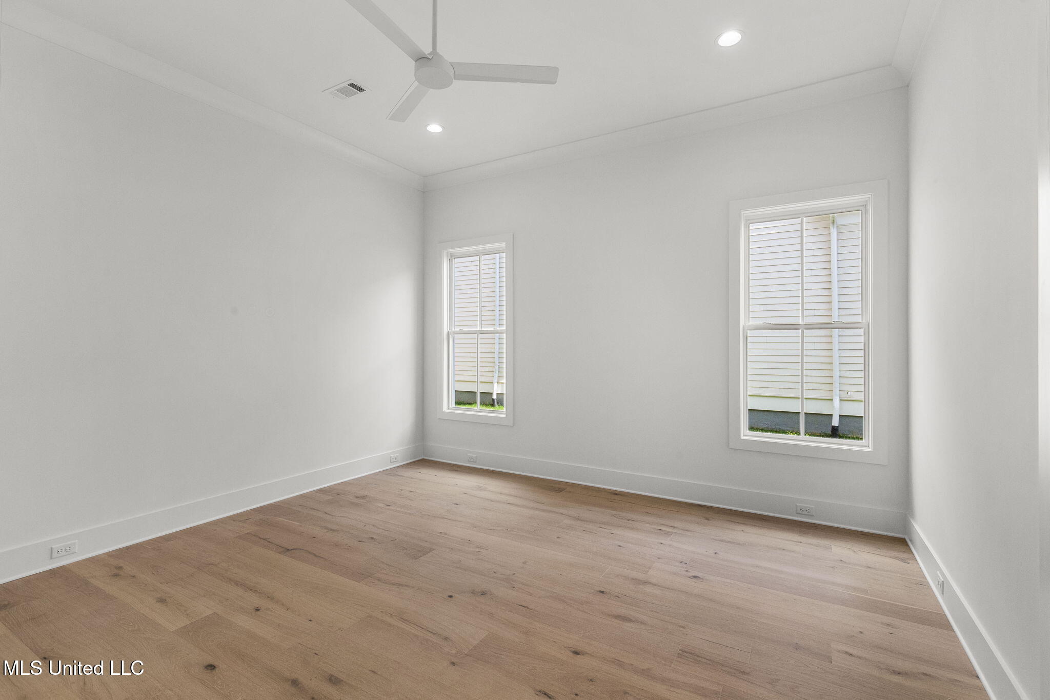 105 Prytania Street Property Photo 46