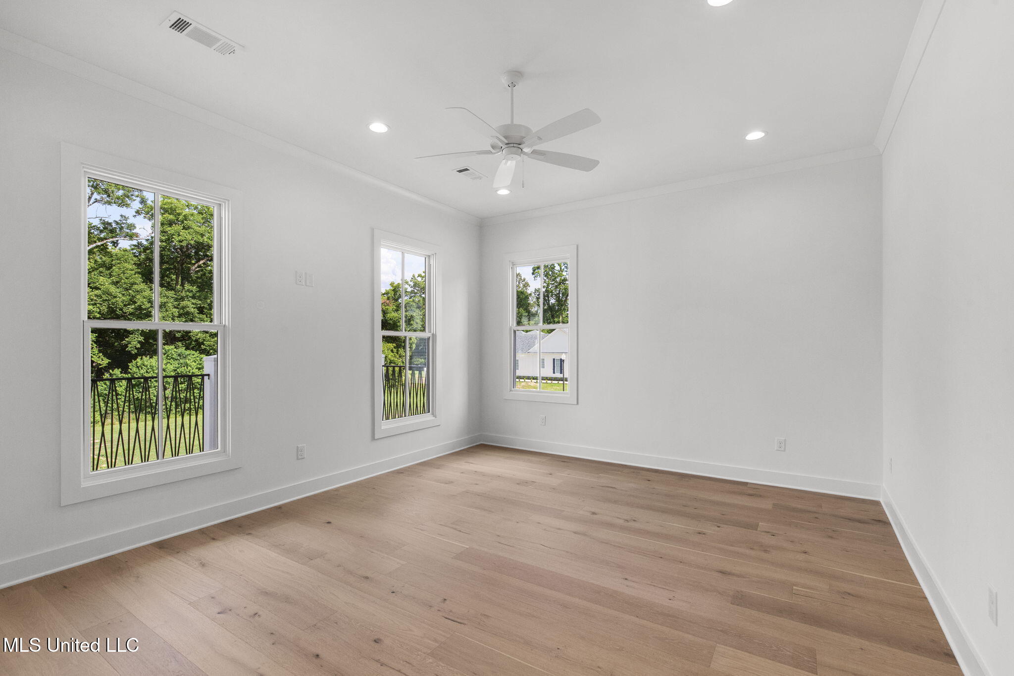 105 Prytania Street Property Photo 66