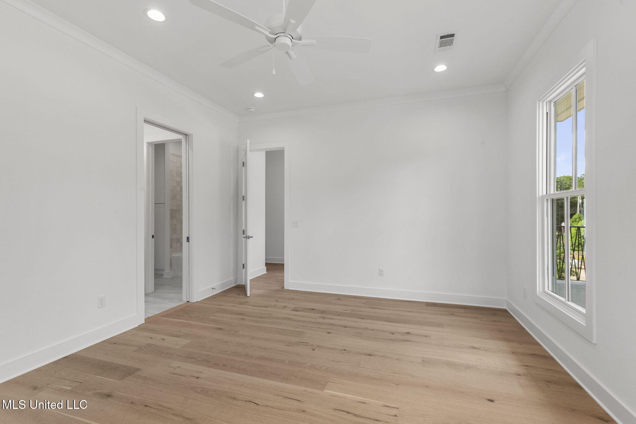 105 Prytania Street Property Photo 67