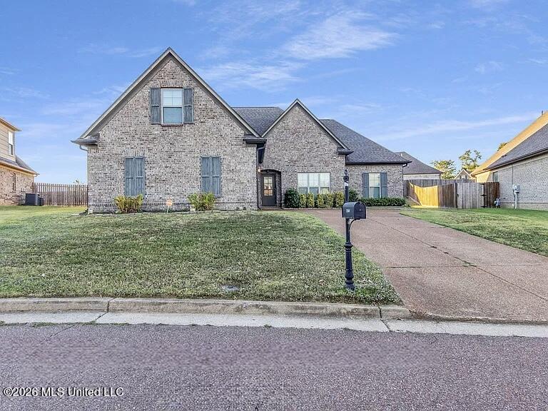 2568 Summer Knoll Drive Property Photo 1