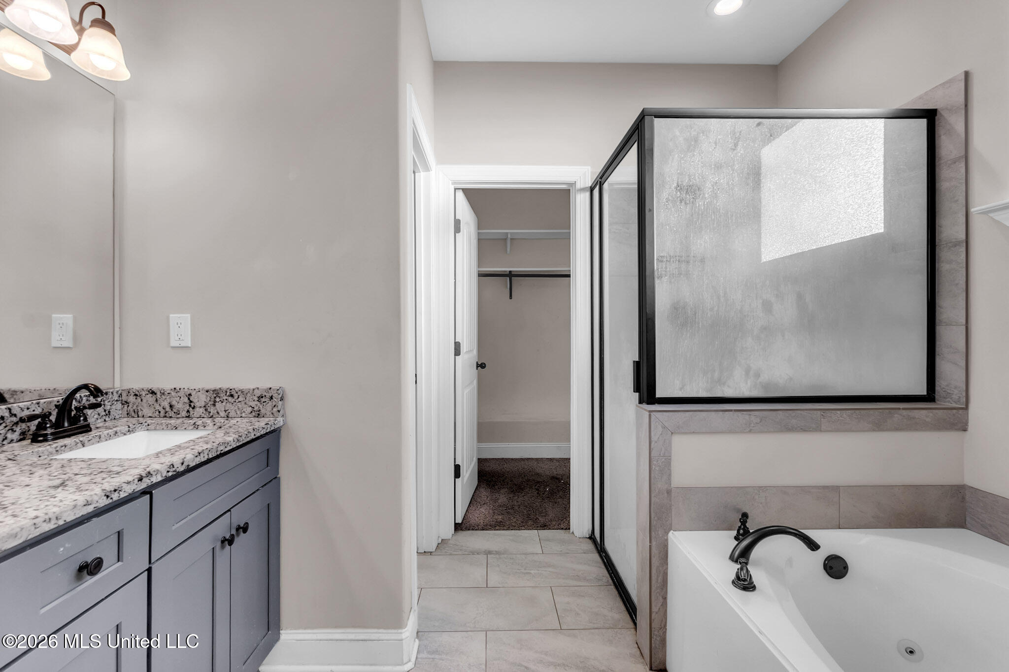 2568 Summer Knoll Drive Property Photo 15