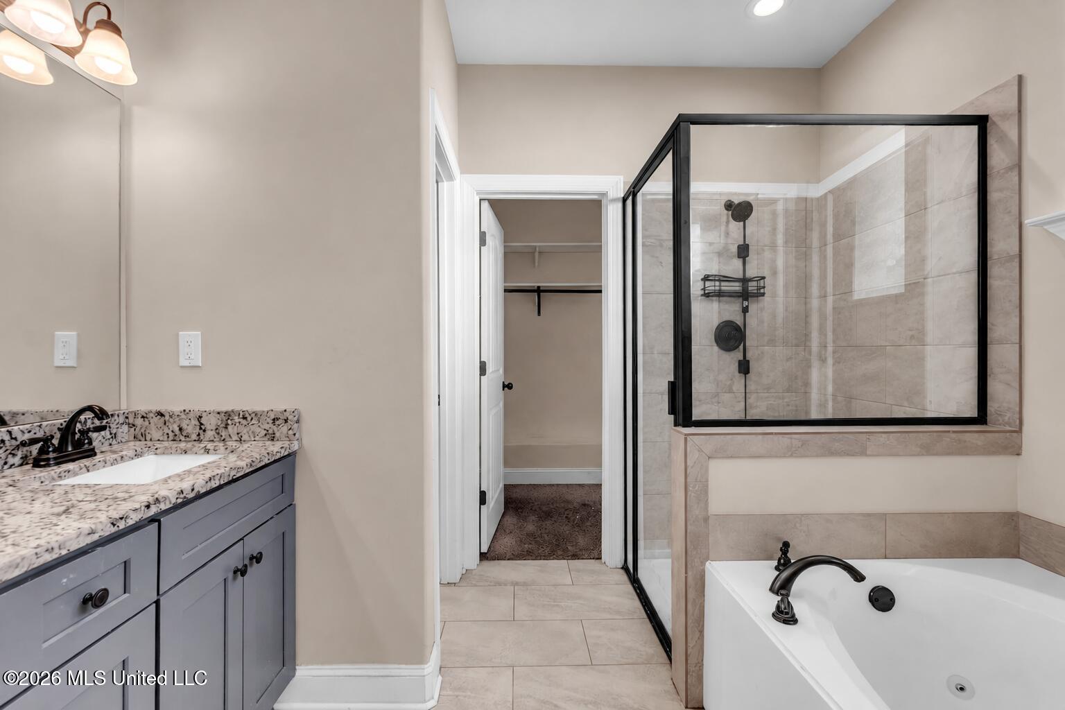 2568 Summer Knoll Drive Property Photo 16