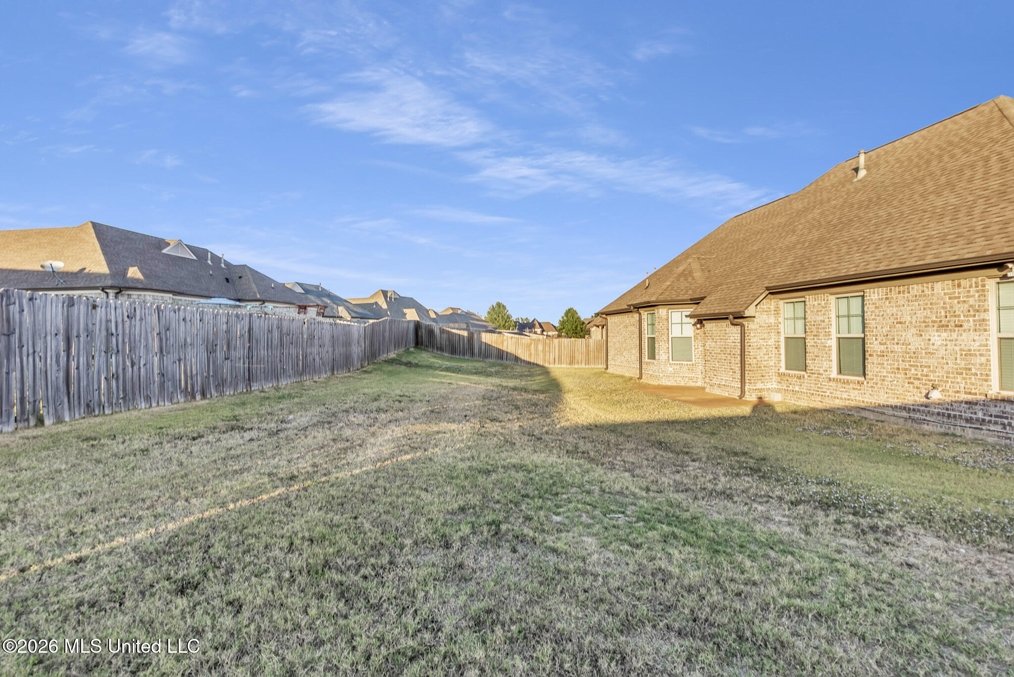 2568 Summer Knoll Drive Property Photo 24