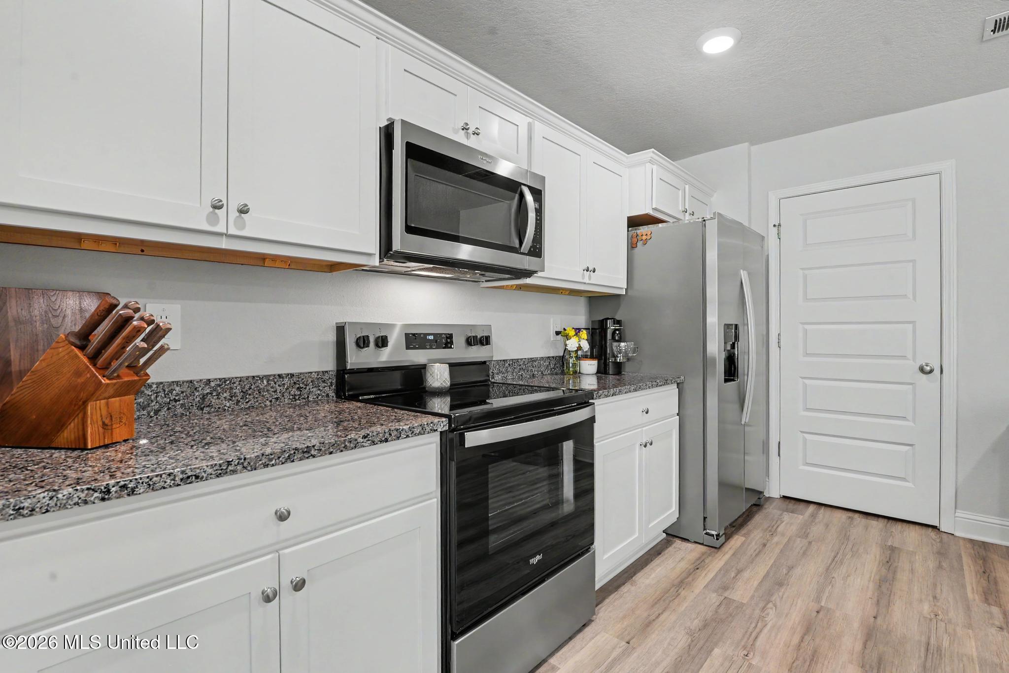 203 Mill Court Property Photo 10