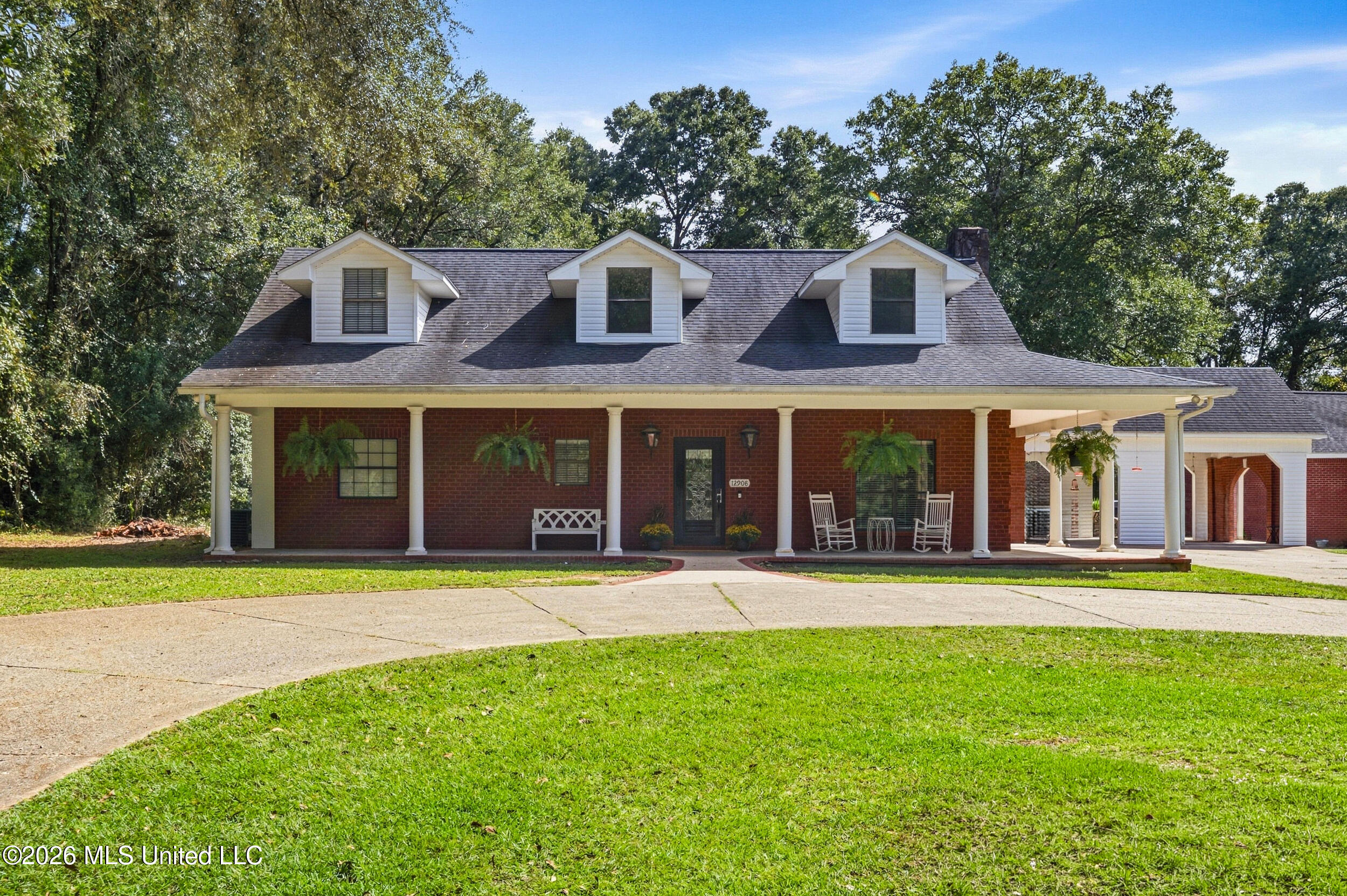 12908 Forts Lake Road Property Photo 1