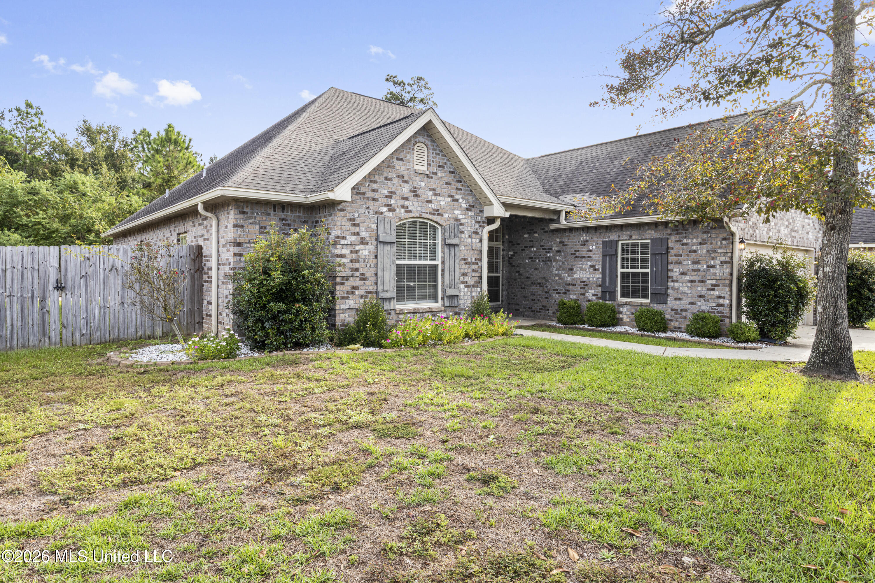 58 Tantallon Drive Property Photo 3
