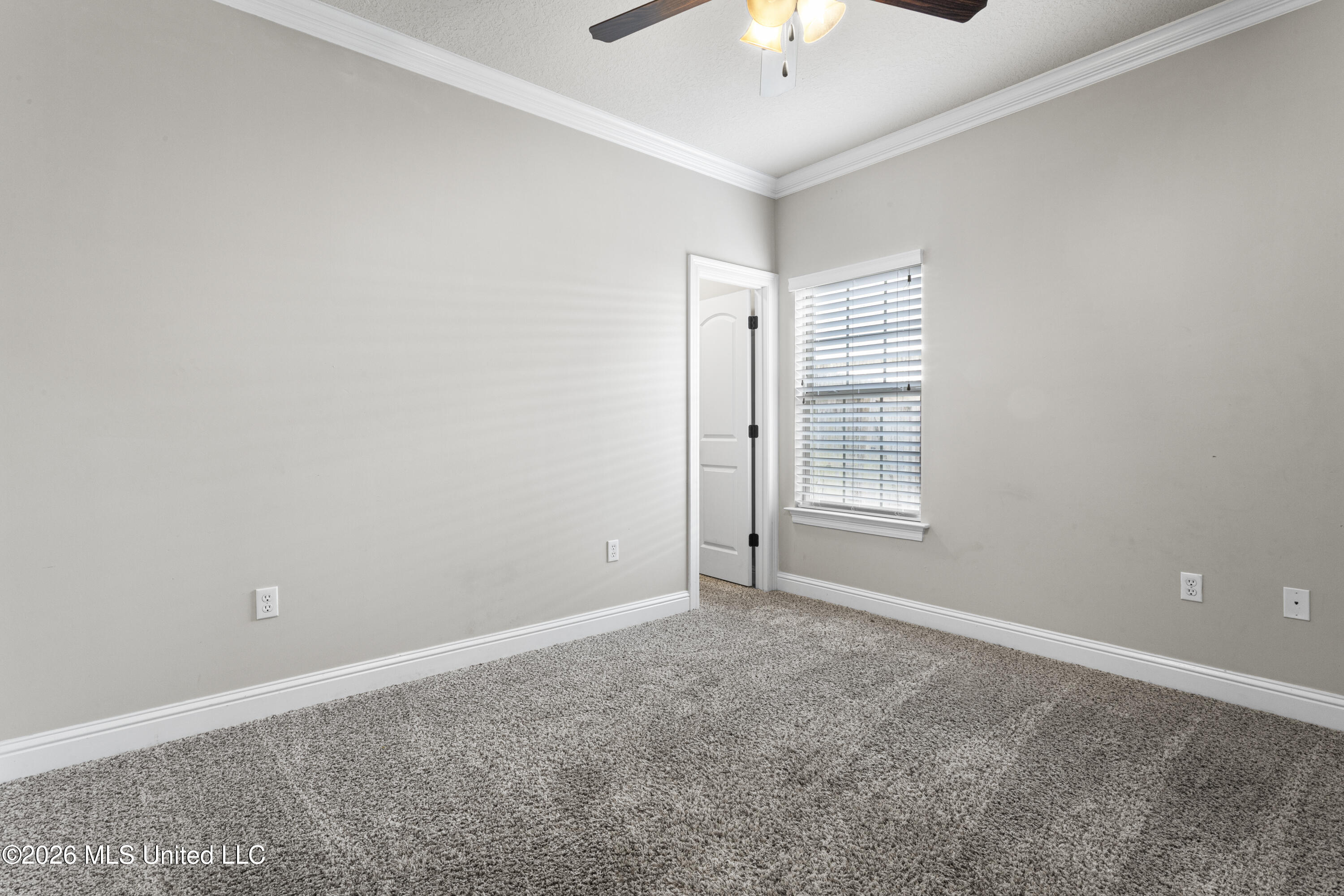 58 Tantallon Drive Property Photo 38