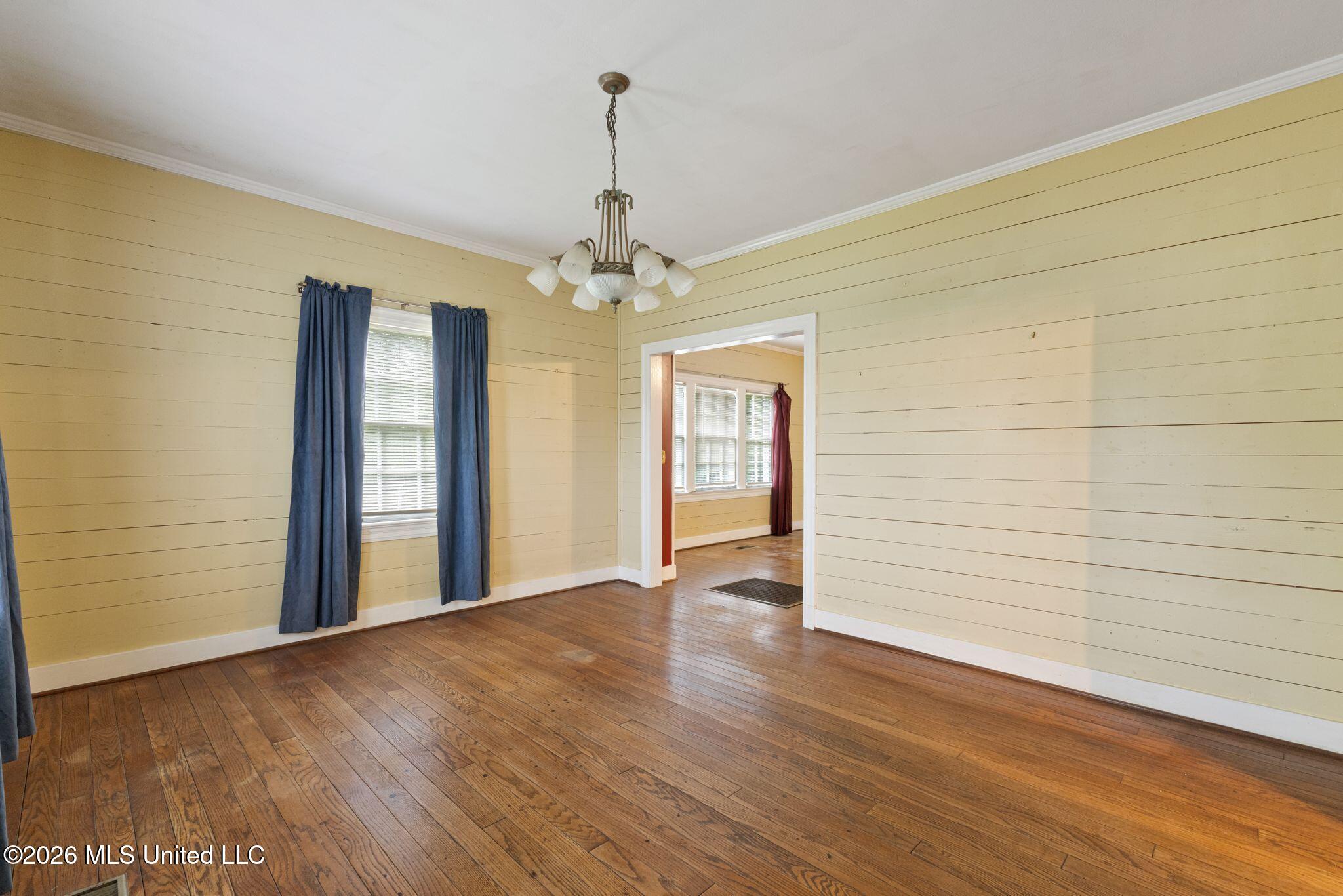 750 W 13th Street Property Photo 9