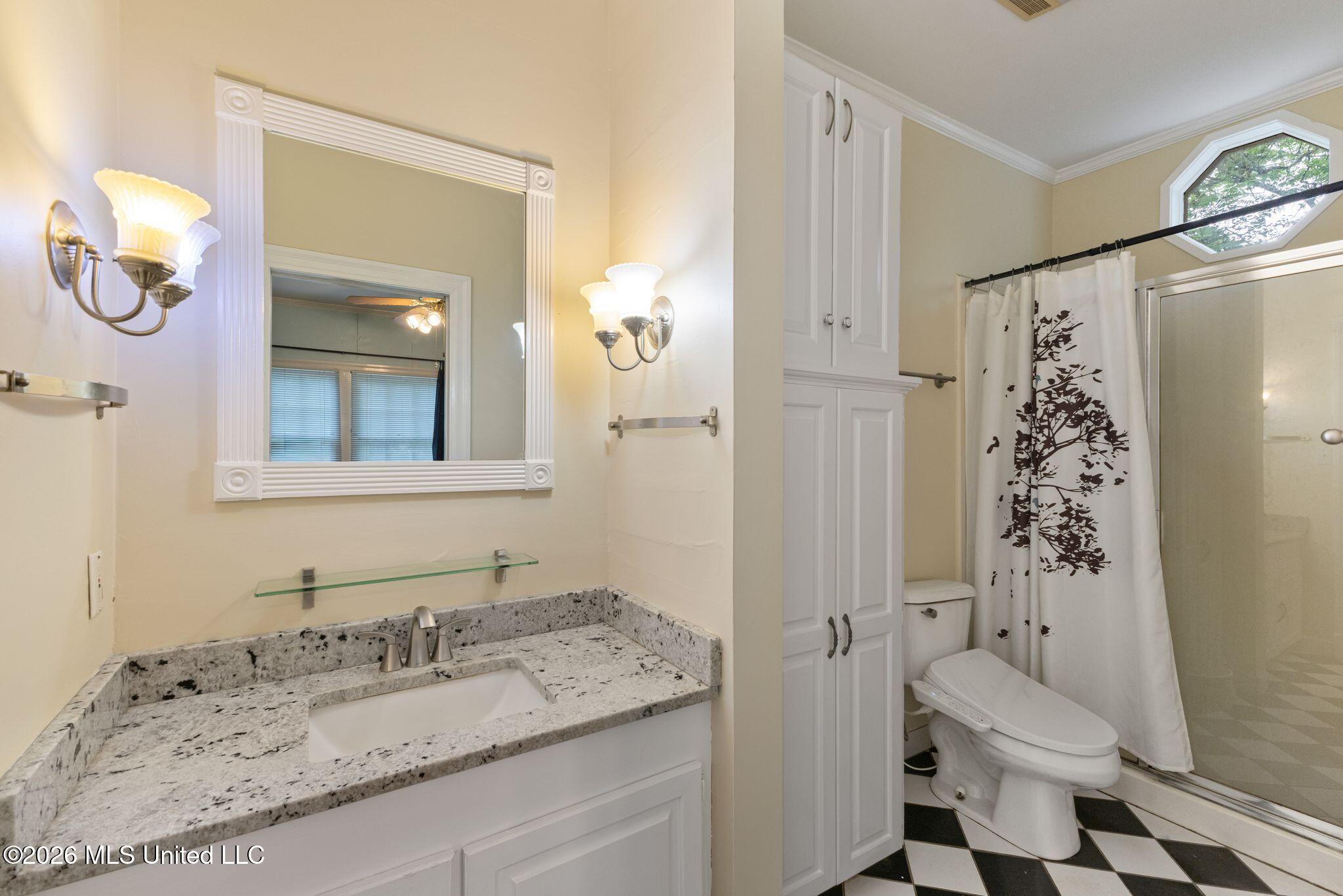 750 W 13th Street Property Photo 17