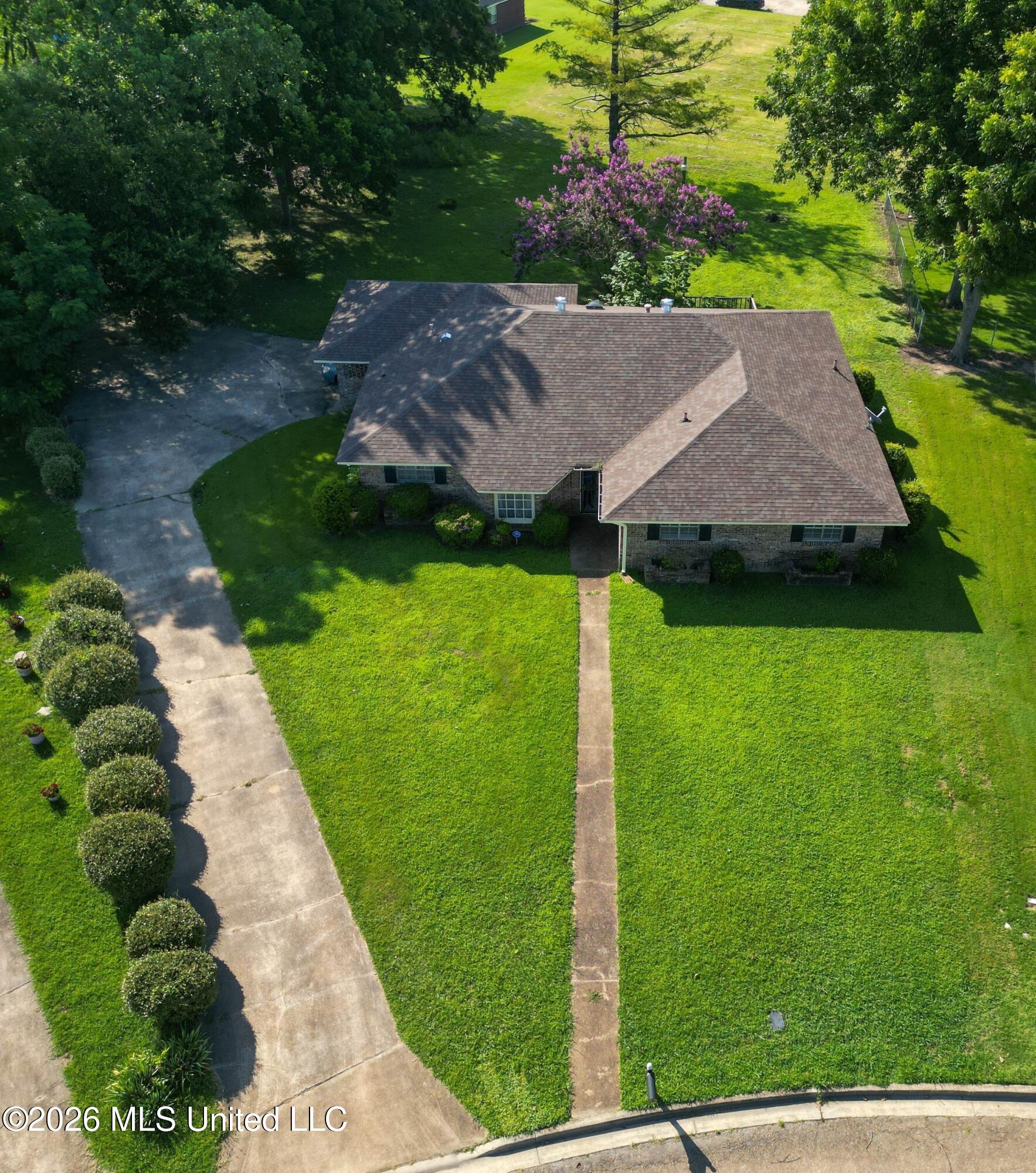 115 Belvedere Court Property Photo 2