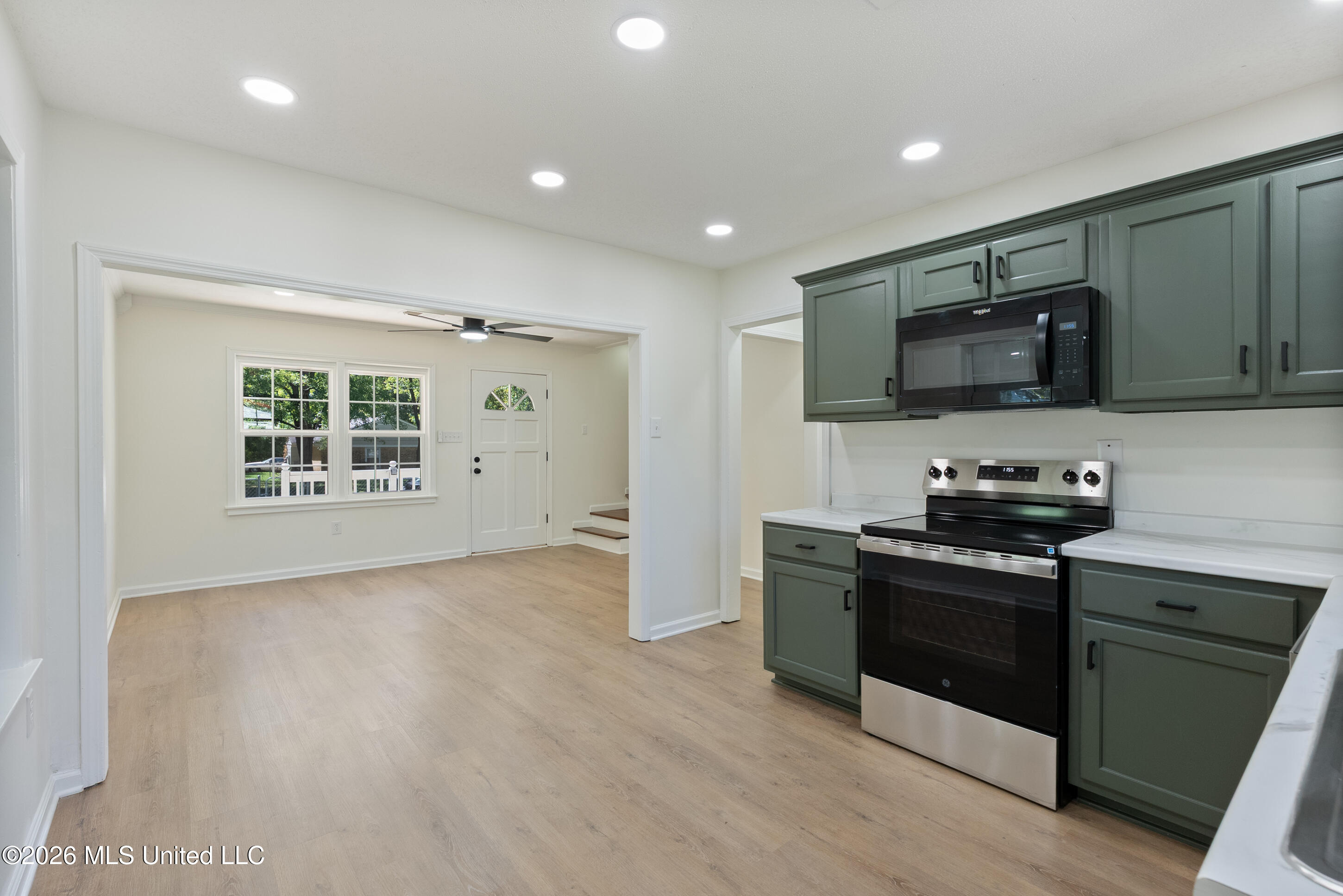 326 Hillbrook Drive Property Photo 13