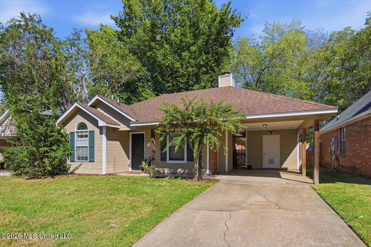 310 Audubon Circle Property Photo 2