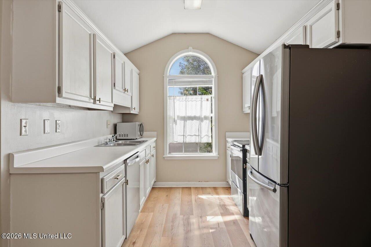 310 Audubon Circle Property Photo 8