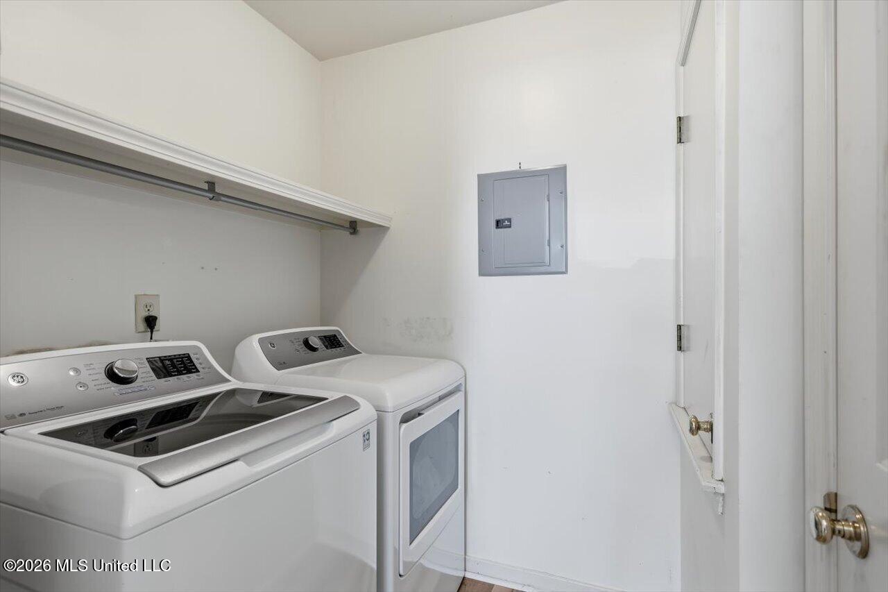 310 Audubon Circle Property Photo 13