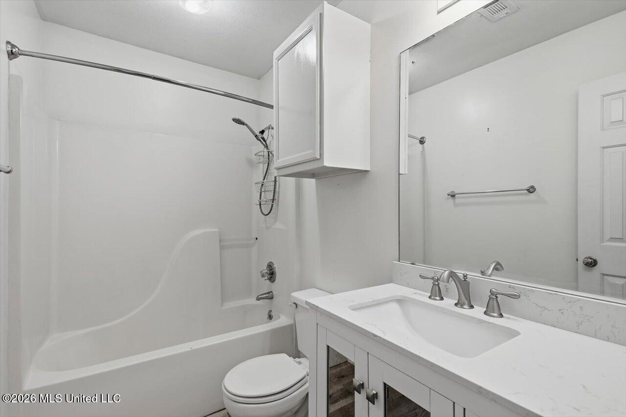 310 Audubon Circle Property Photo 18
