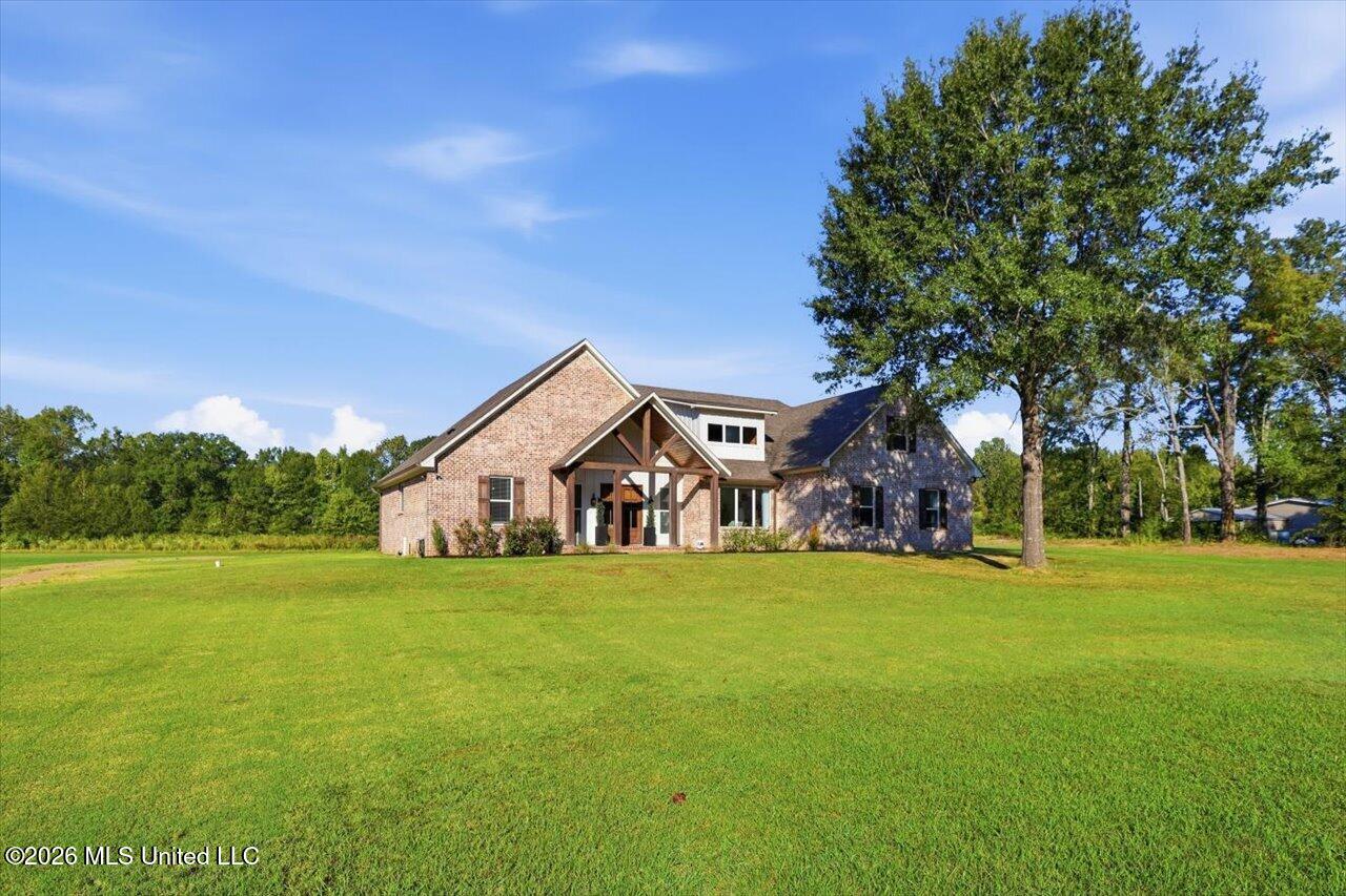697 Little Big Mound Road Property Photo 2
