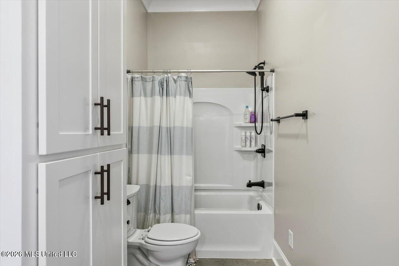 697 Little Big Mound Road Property Photo 22
