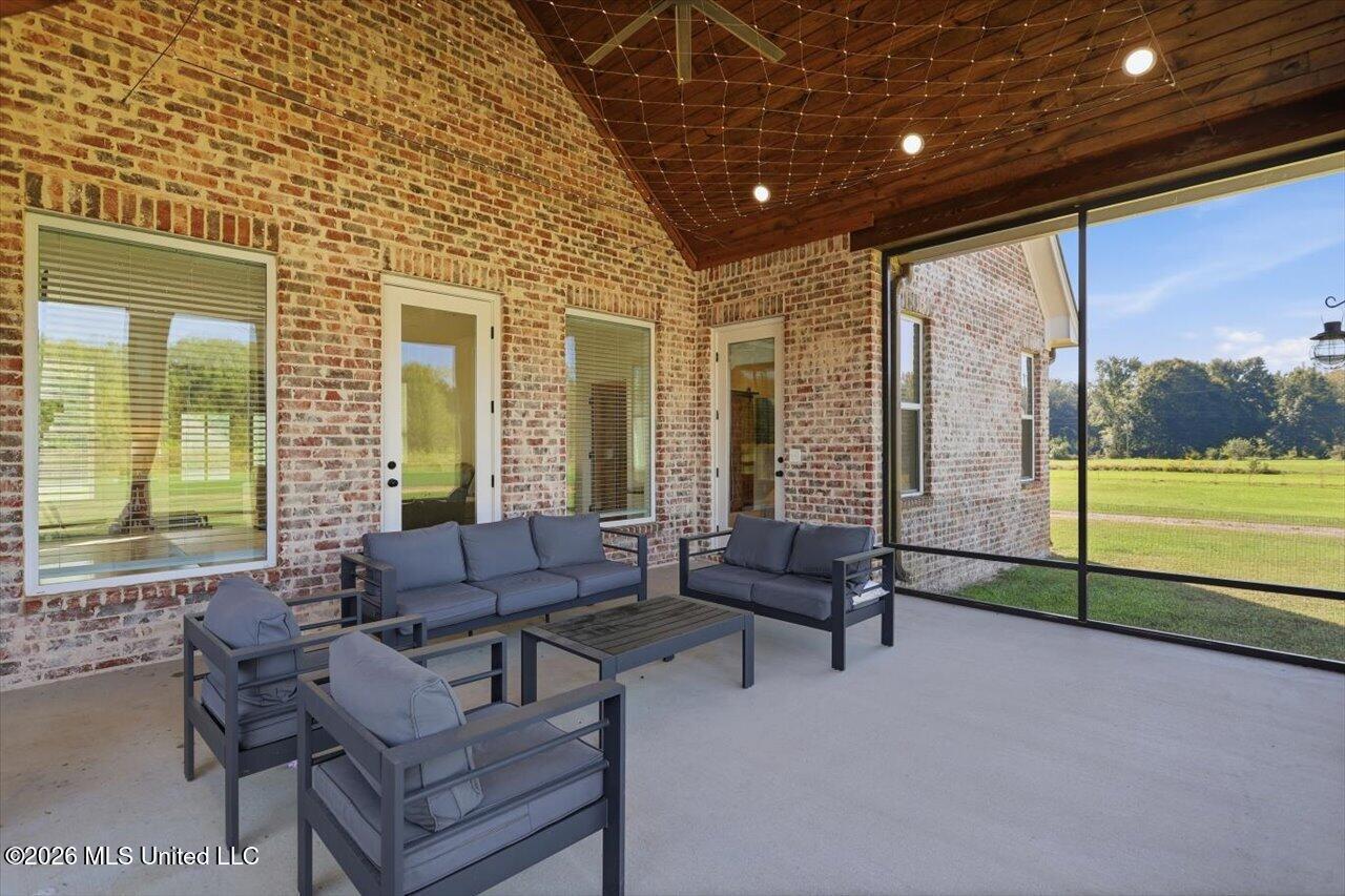 697 Little Big Mound Road Property Photo 32