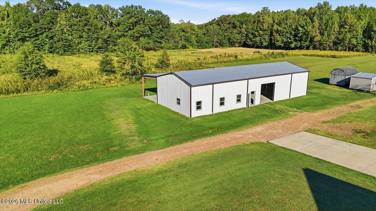 697 Little Big Mound Road Property Photo 43