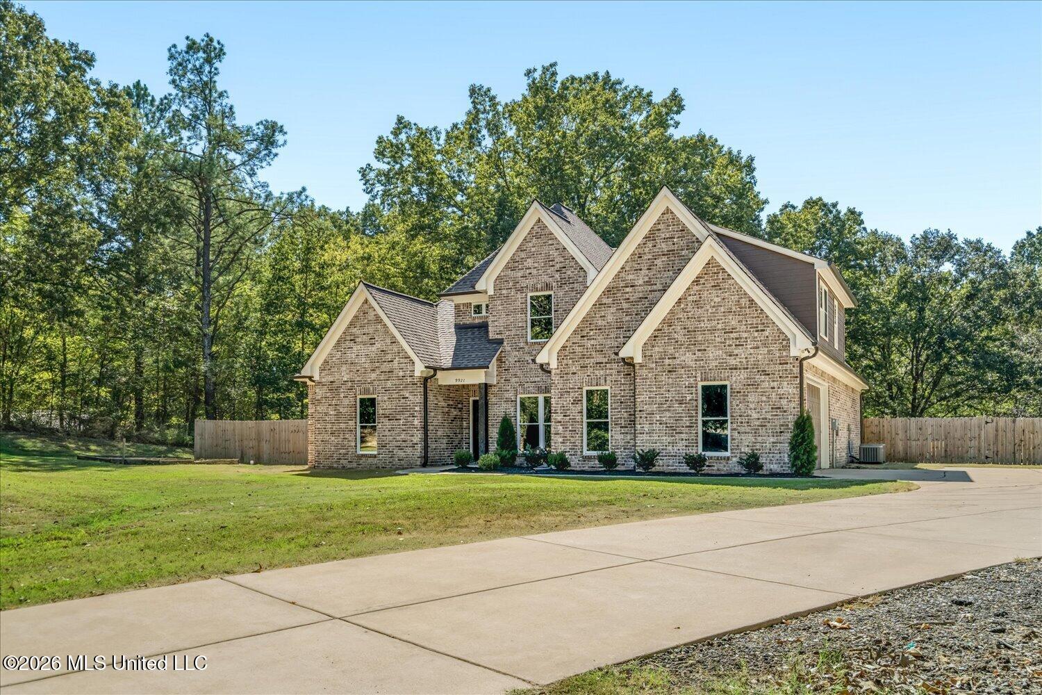 9921 Anderson Drive Property Photo 3