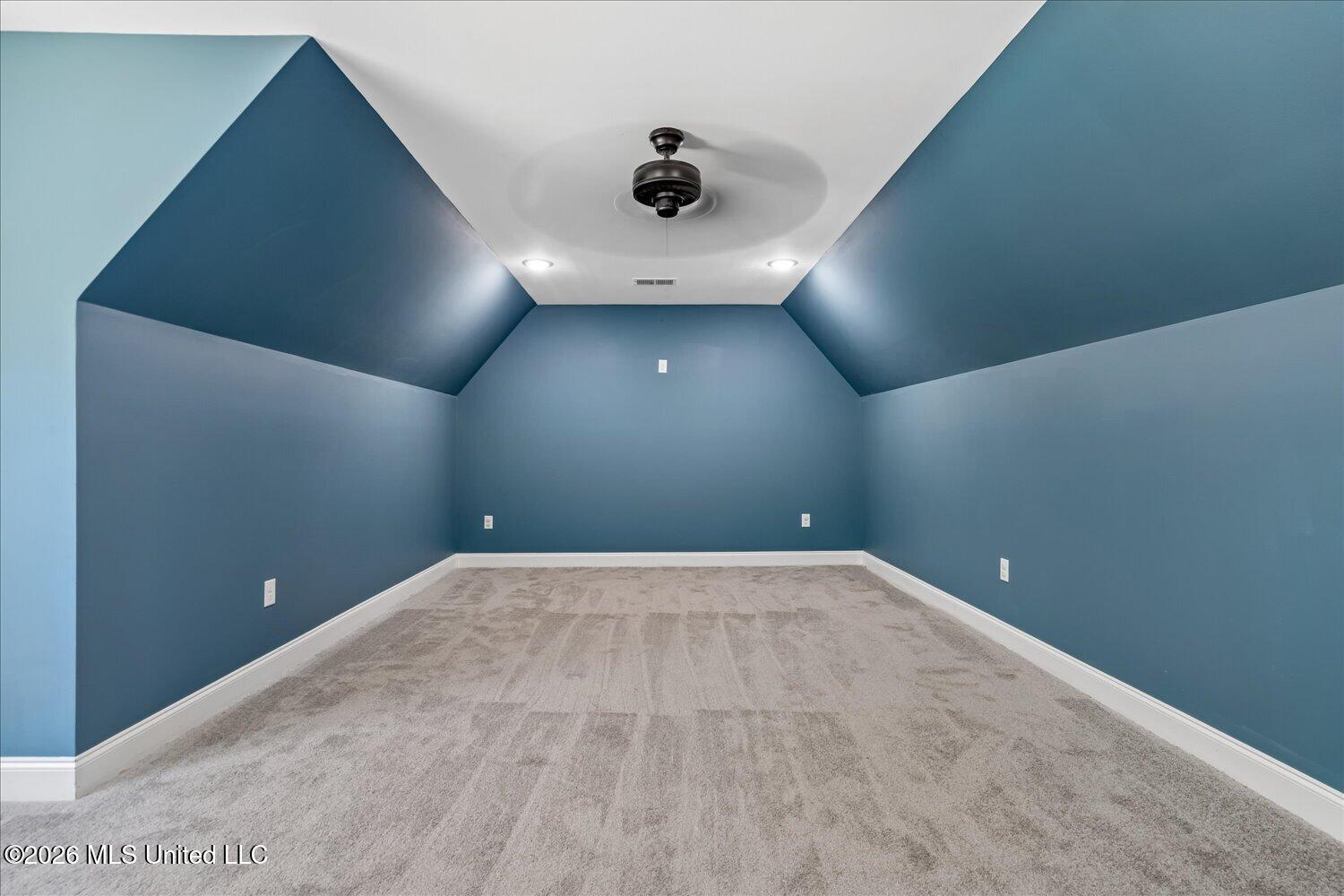 9921 Anderson Drive Property Photo 27