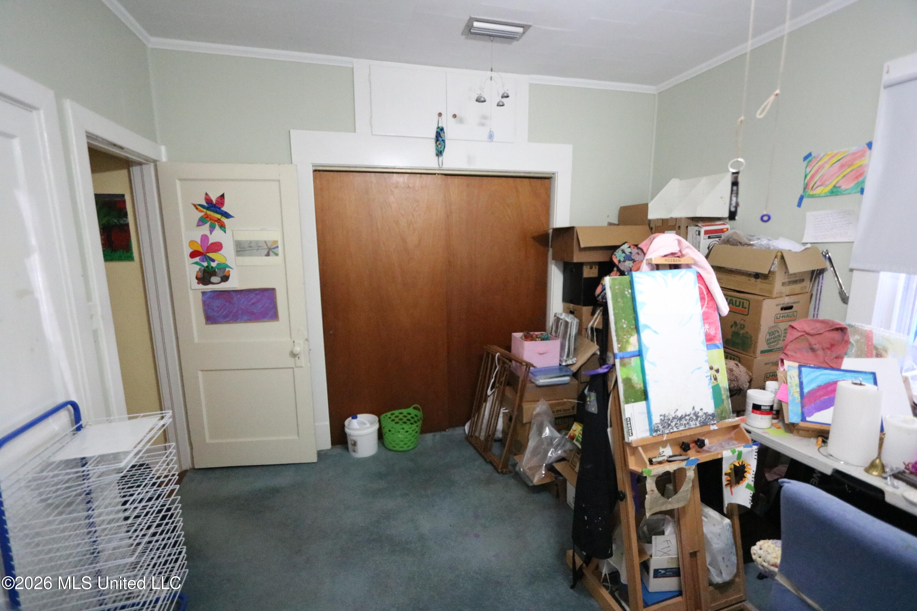 513 W 16th Street Property Photo 13