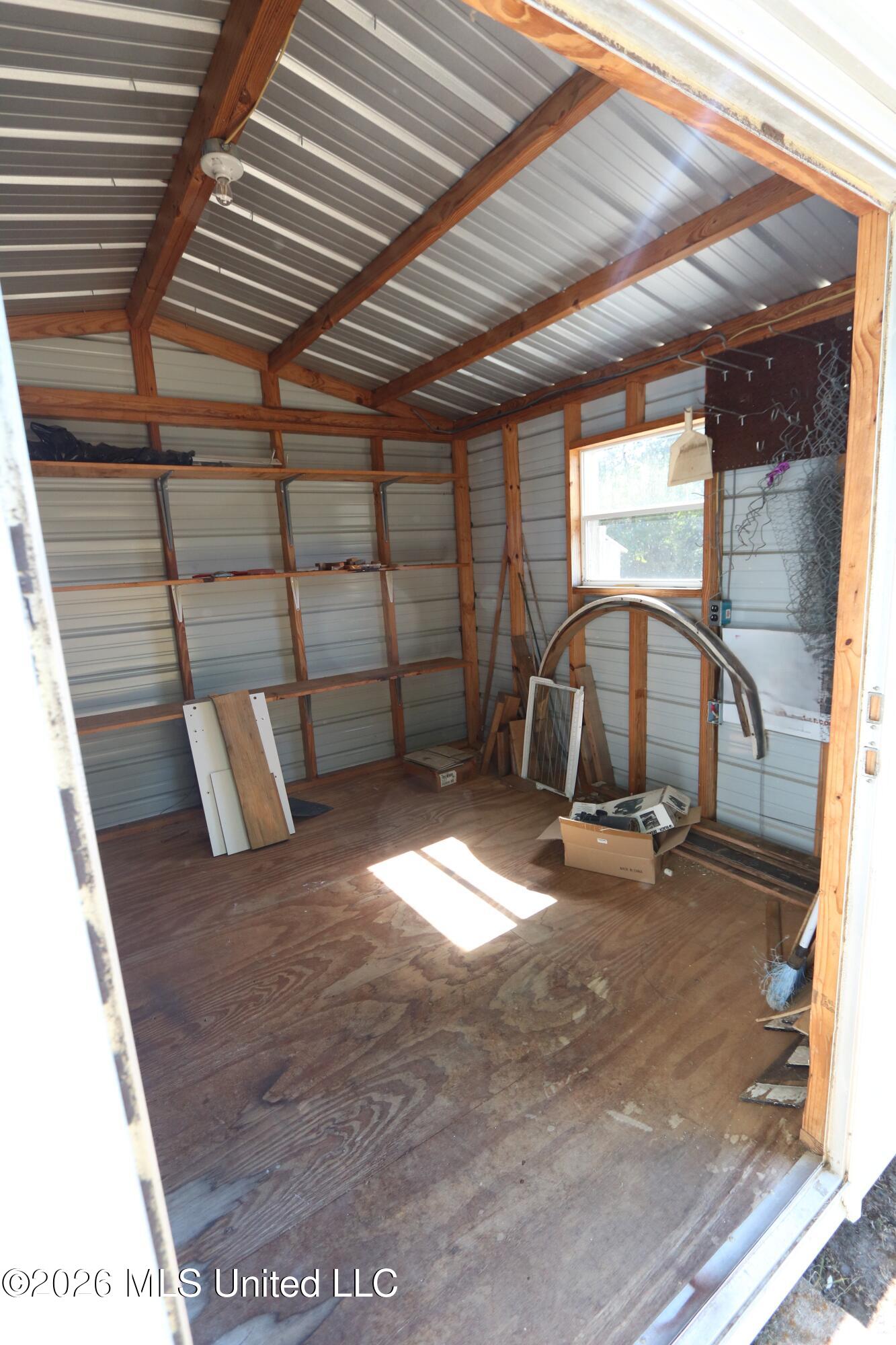 513 W 16th Street Property Photo 17