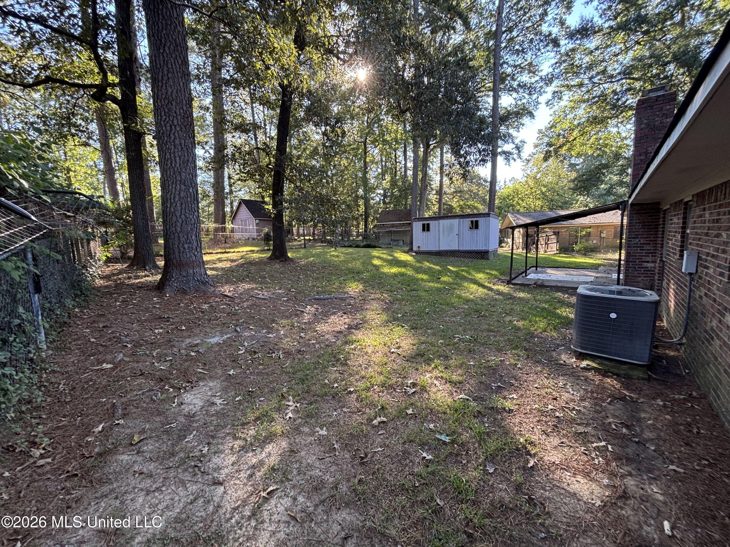 116 Woodgate Drive Property Photo 20