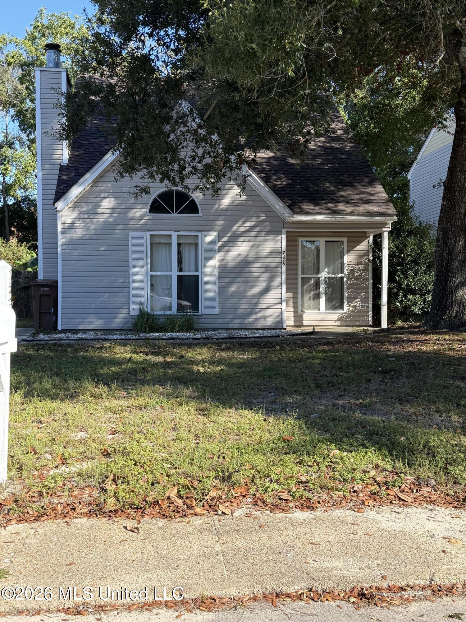 2376 Trafalgar Drive Property Photo 1