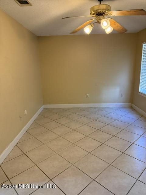 2376 Trafalgar Drive Property Photo 4