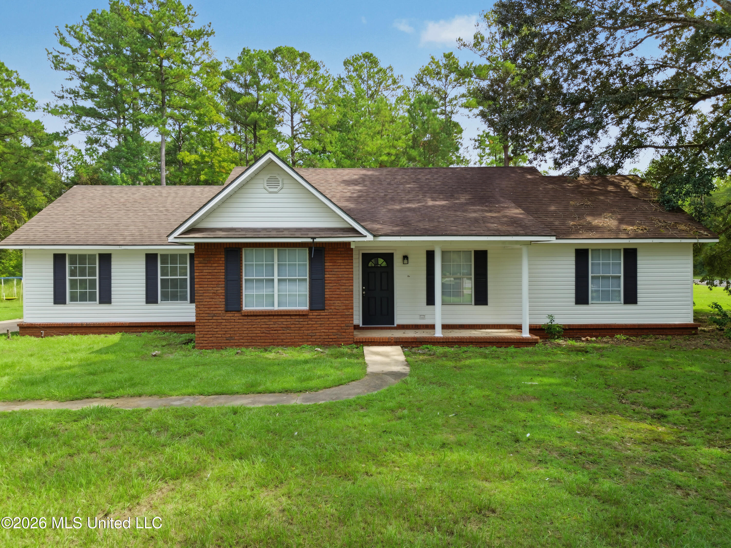 104 Southern Oak Property Photo 2