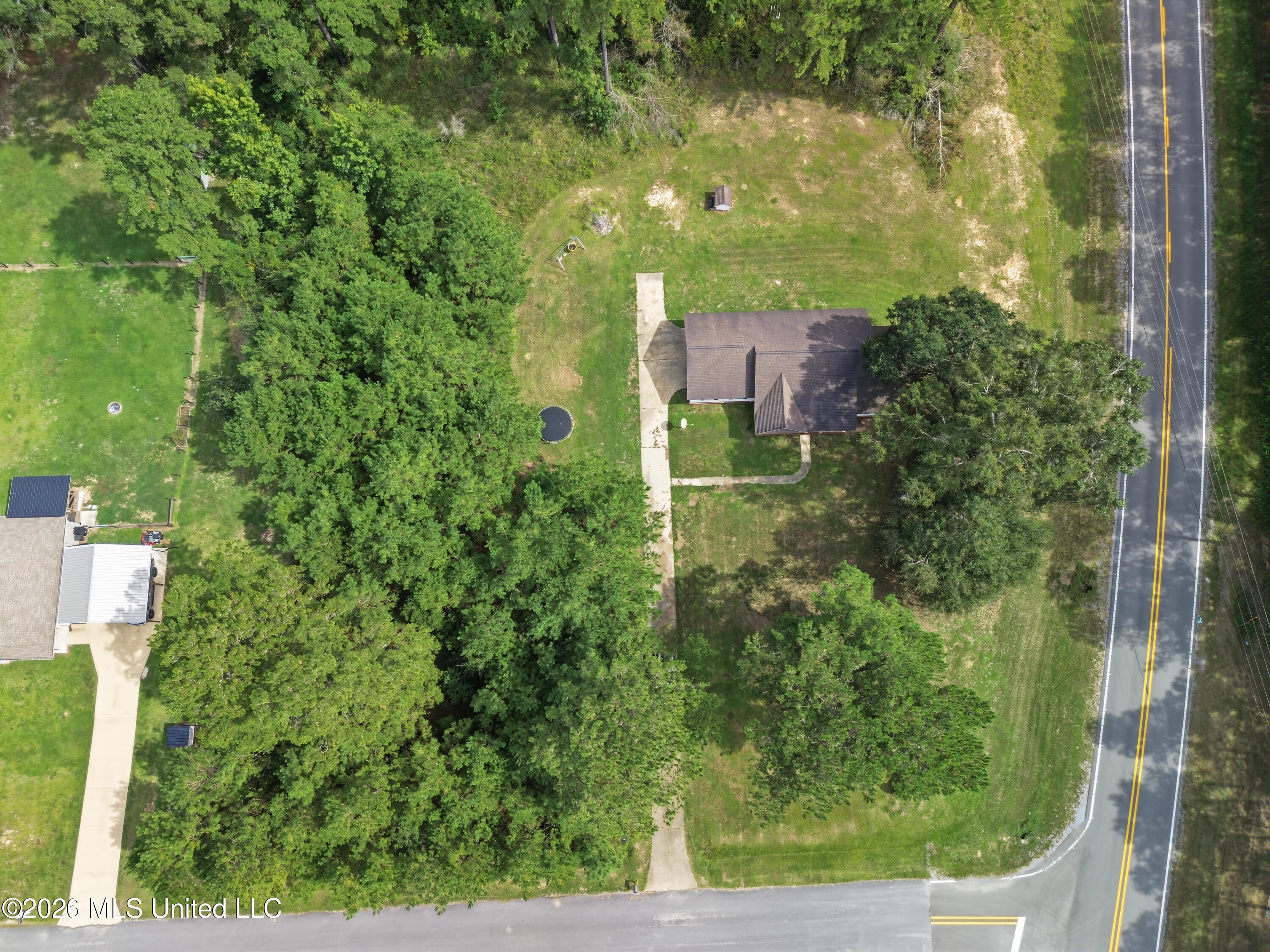 104 Southern Oak Property Photo 4