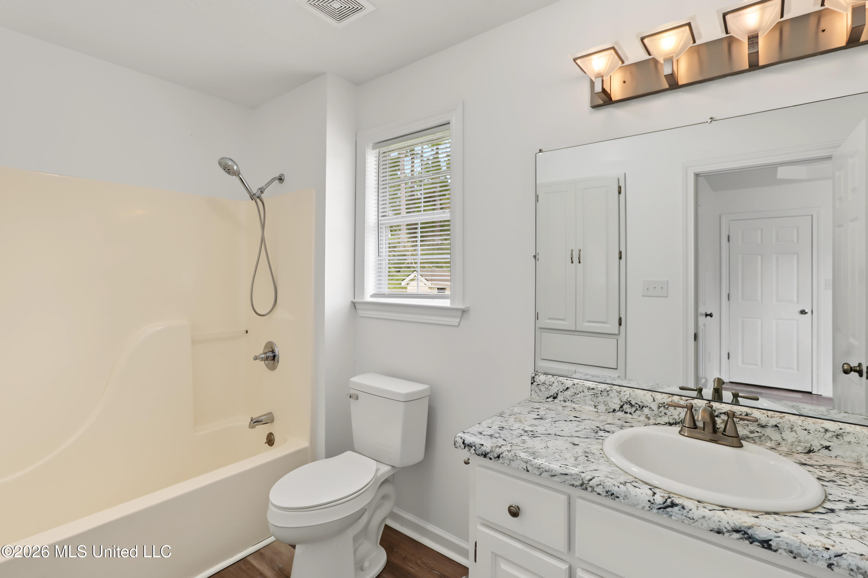 104 Southern Oak Property Photo 20