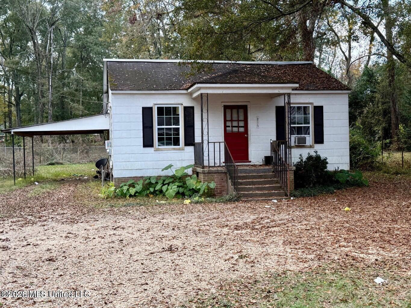 524a W Monticello Street Property Photo 16