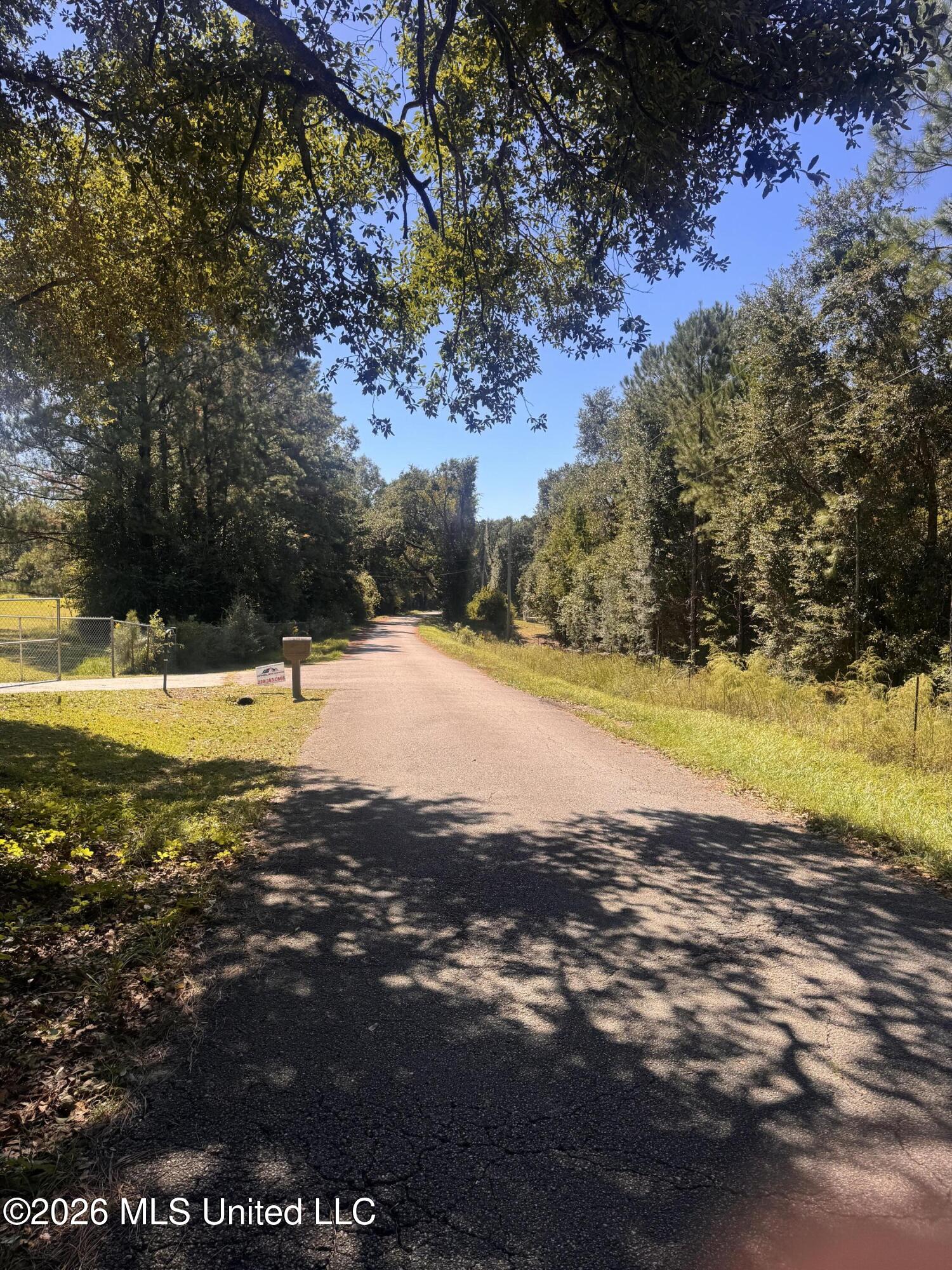 21525 Gartman Jones Road Property Photo 3