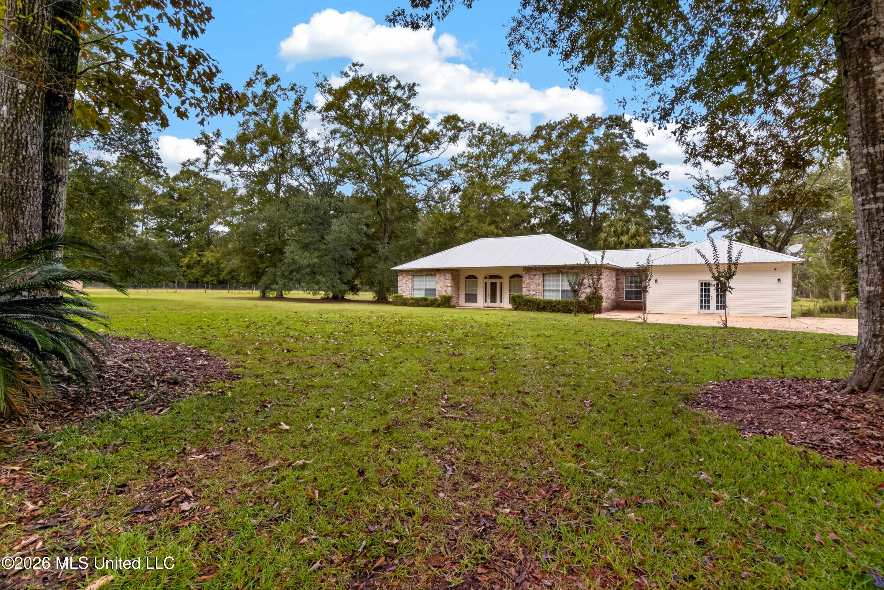 21601 Billy Johnson Road Property Photo 4