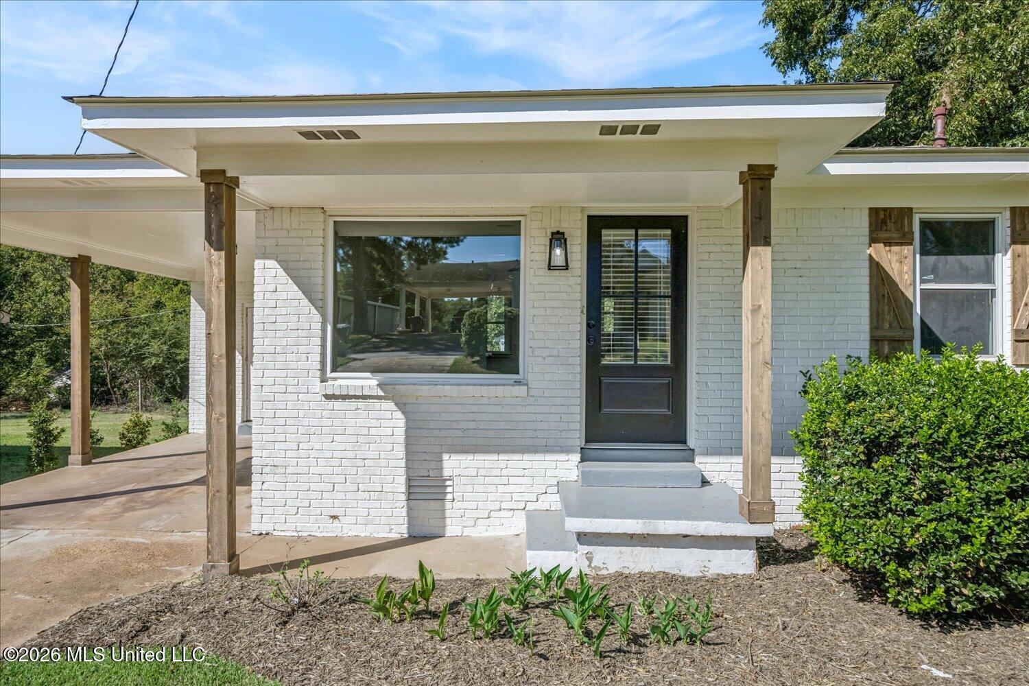 2757 Panola Street Property Photo 4