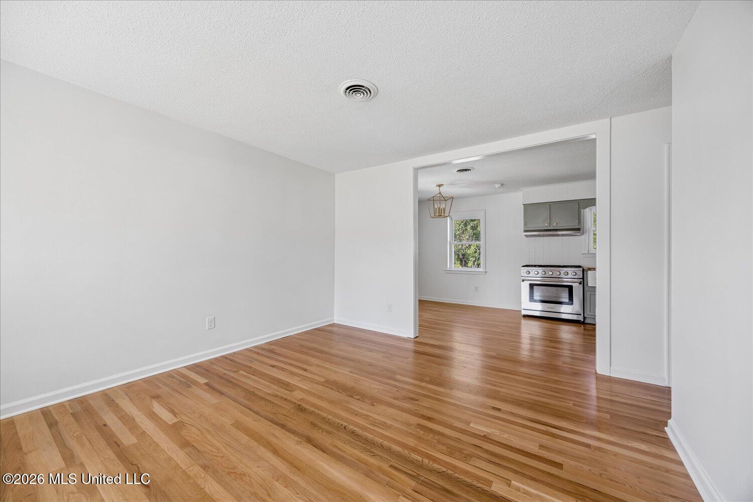 2757 Panola Street Property Photo 6