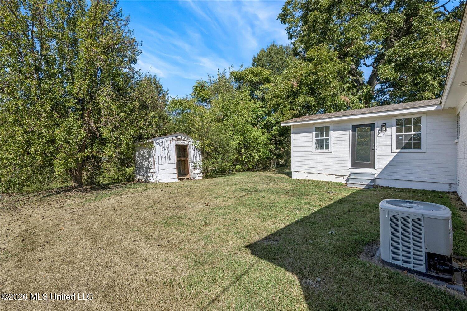 2757 Panola Street Property Photo 23