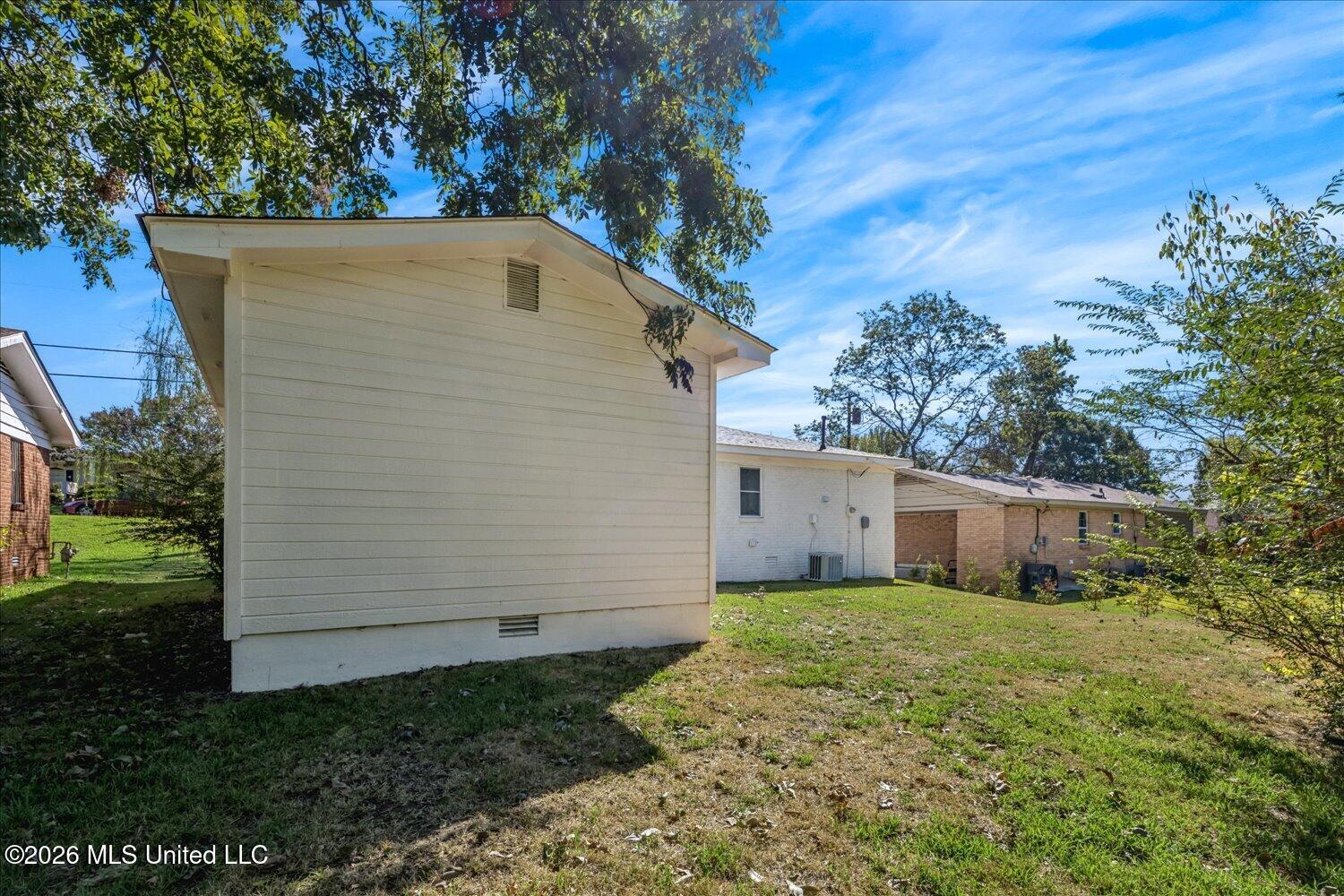 2757 Panola Street Property Photo 24