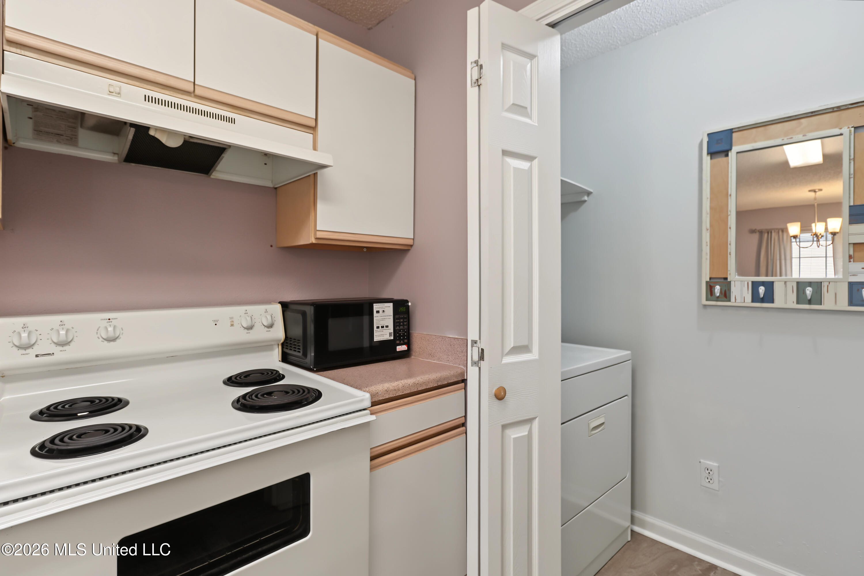 5080 Gautier Vancleave Road Property Photo 6