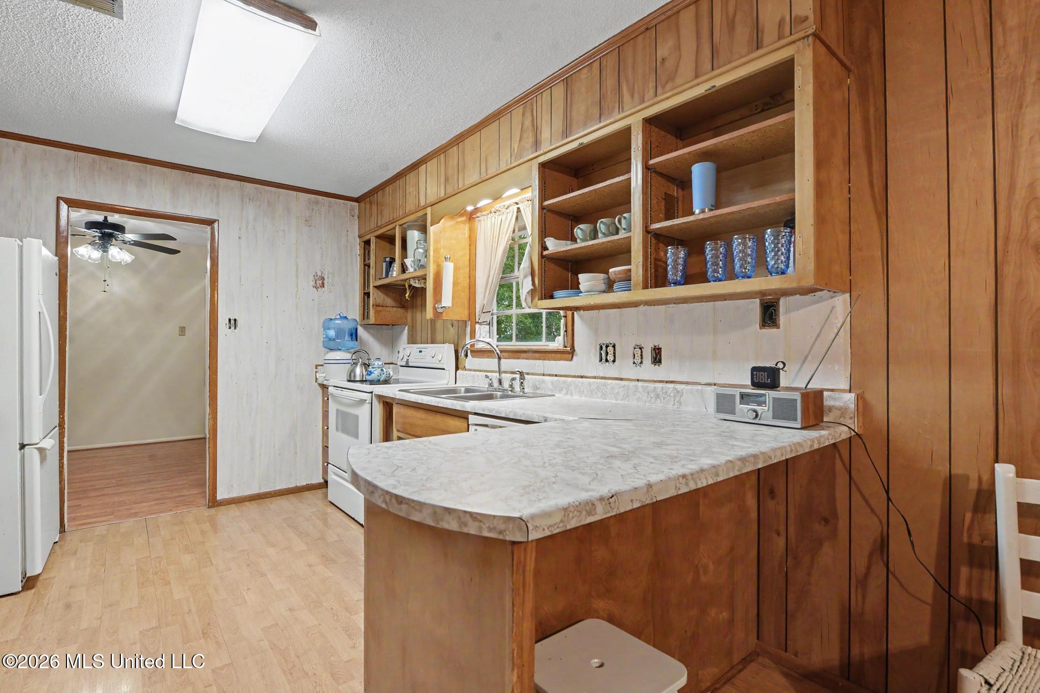 1508 Eagle Circle Property Photo 6
