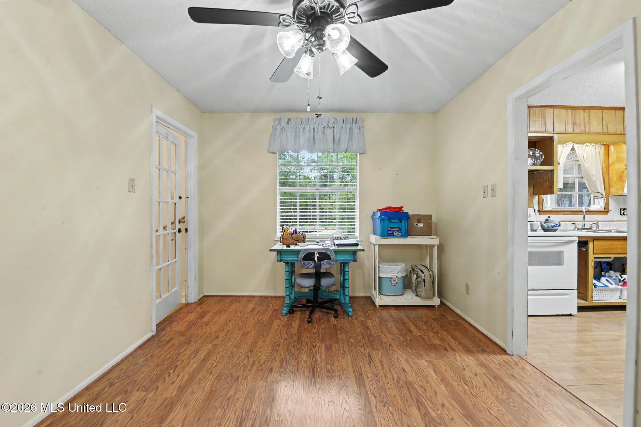 1508 Eagle Circle Property Photo 9