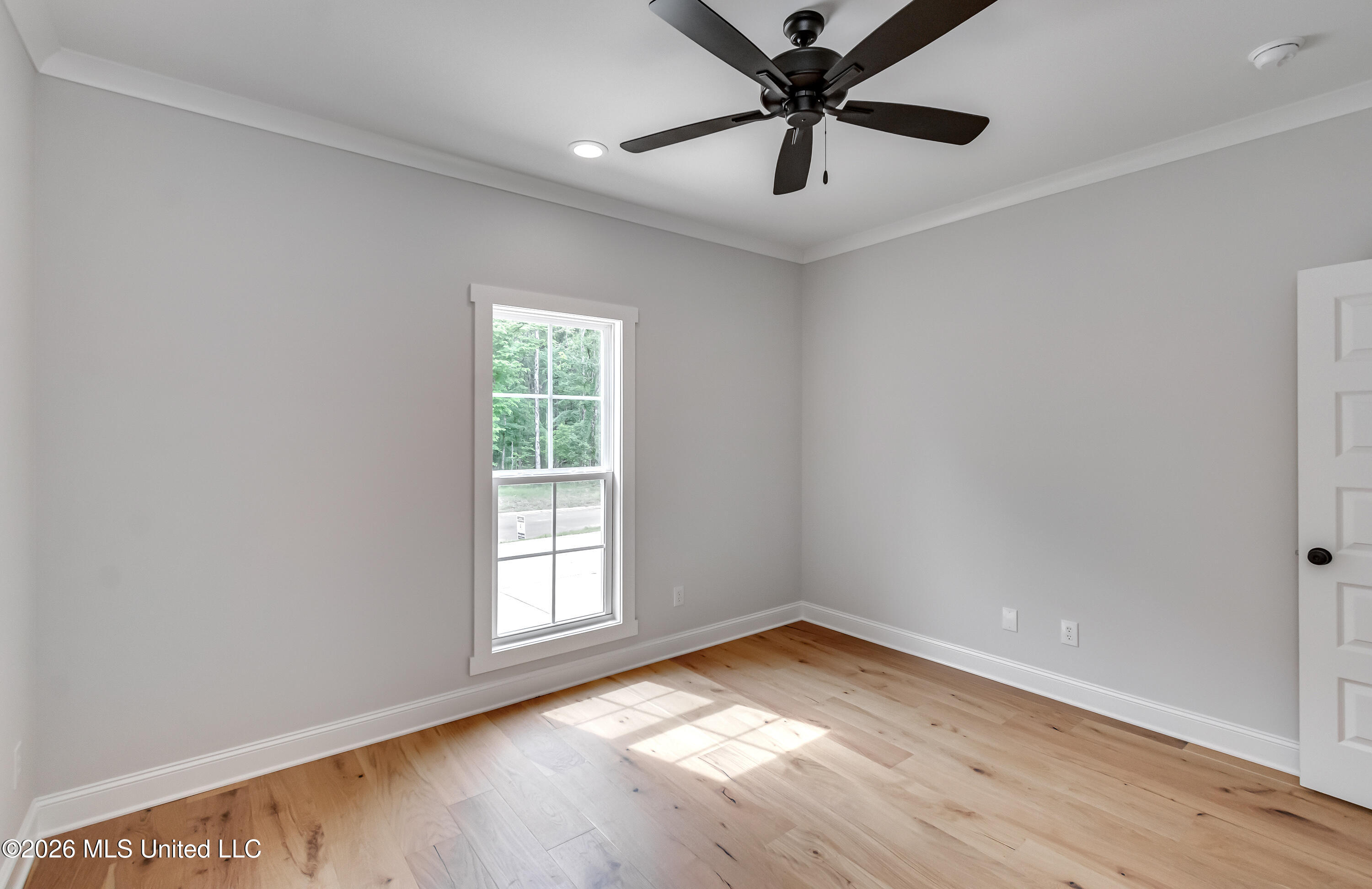 124 Grayson Way Property Photo 36