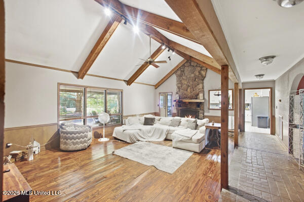 1085 Ole Springs Road Property Photo 4