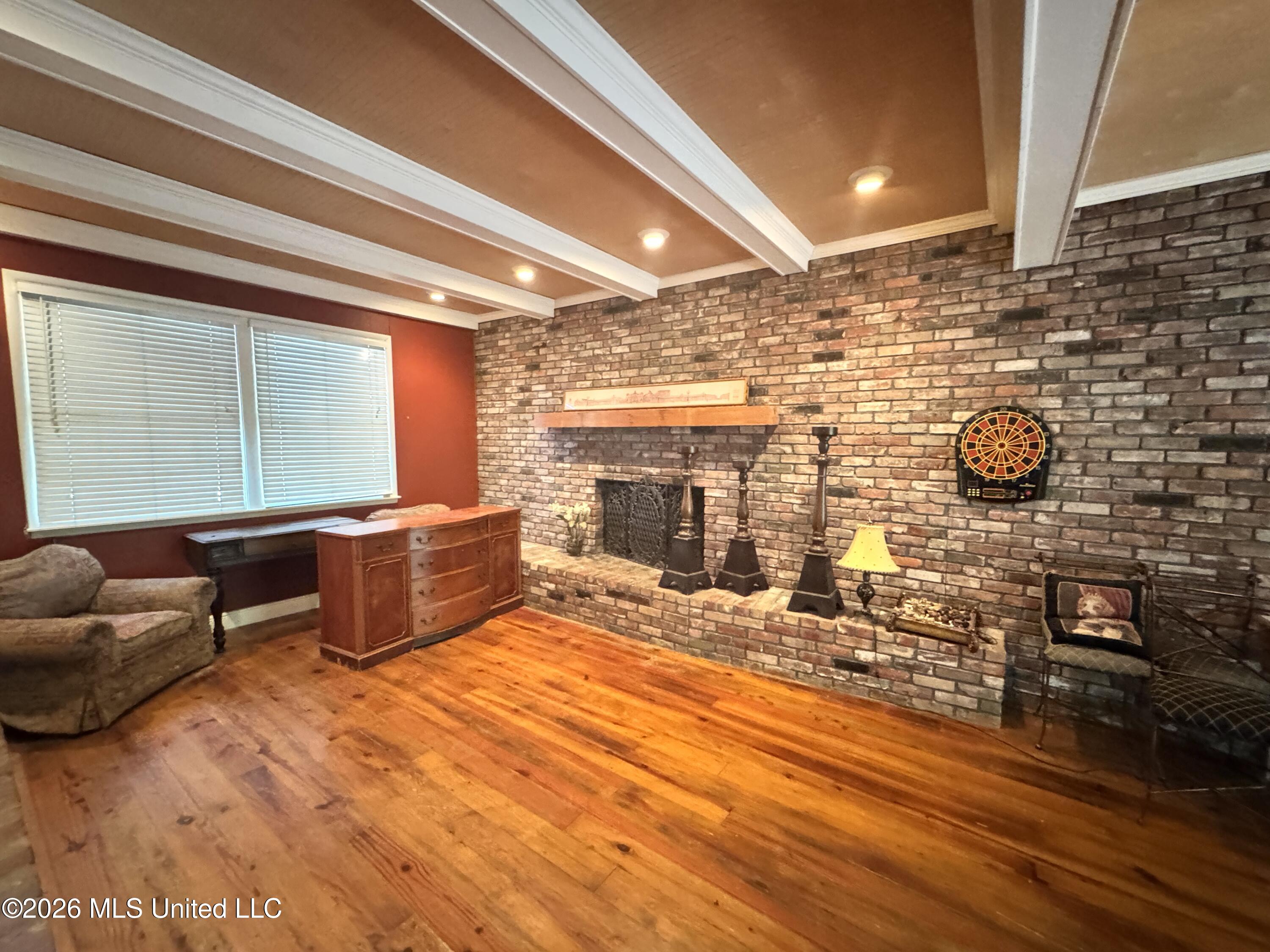 4433 Deer Creek Drive Property Photo 7