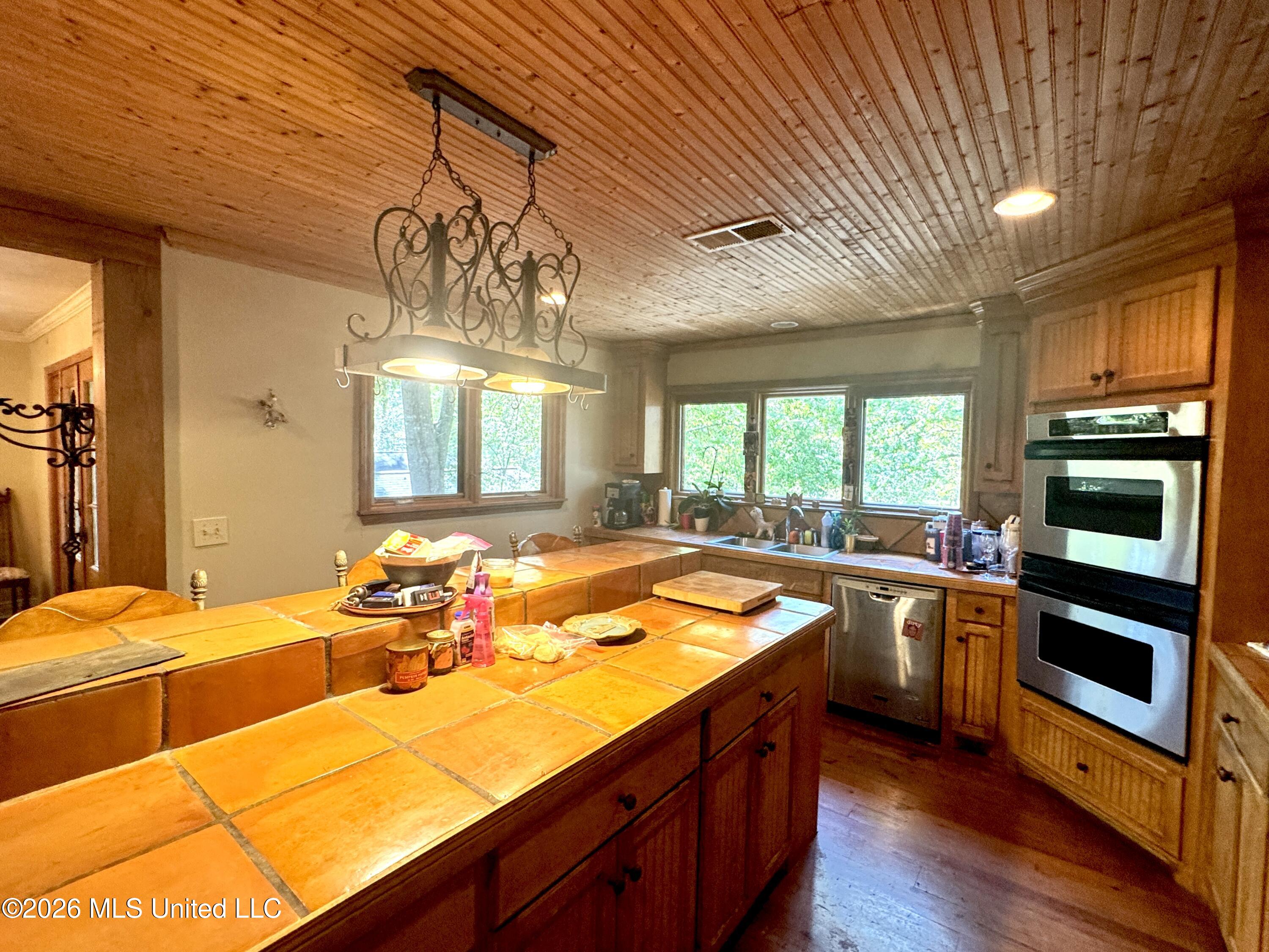 4433 Deer Creek Drive Property Photo 23